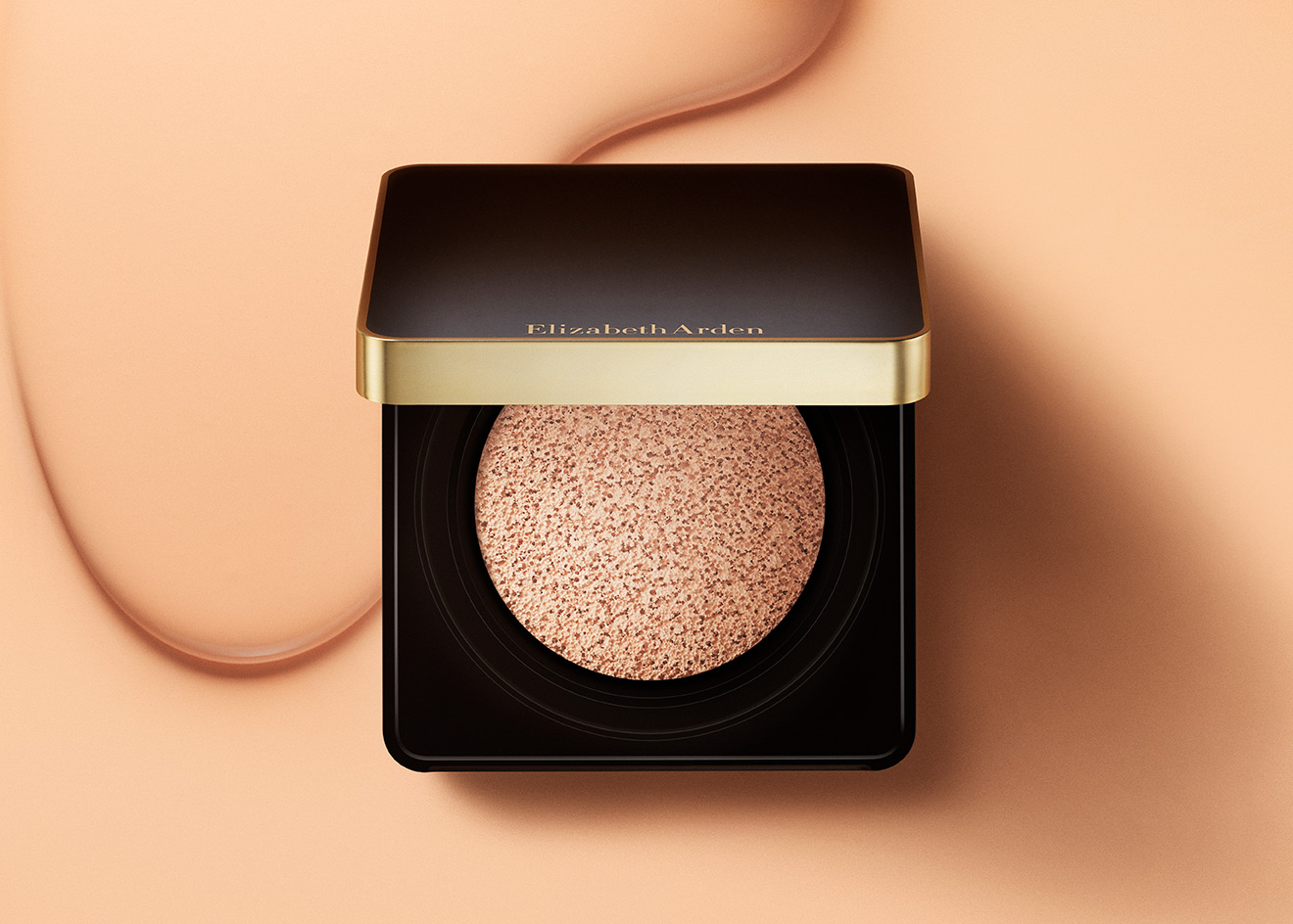 01_ELIZABETH-ARDEN-COMPACT-CUSHION_GRC_20200113_EA_CUSH_Fdn_Primer_Compact_140C_Tone1_Background_v4a_QC