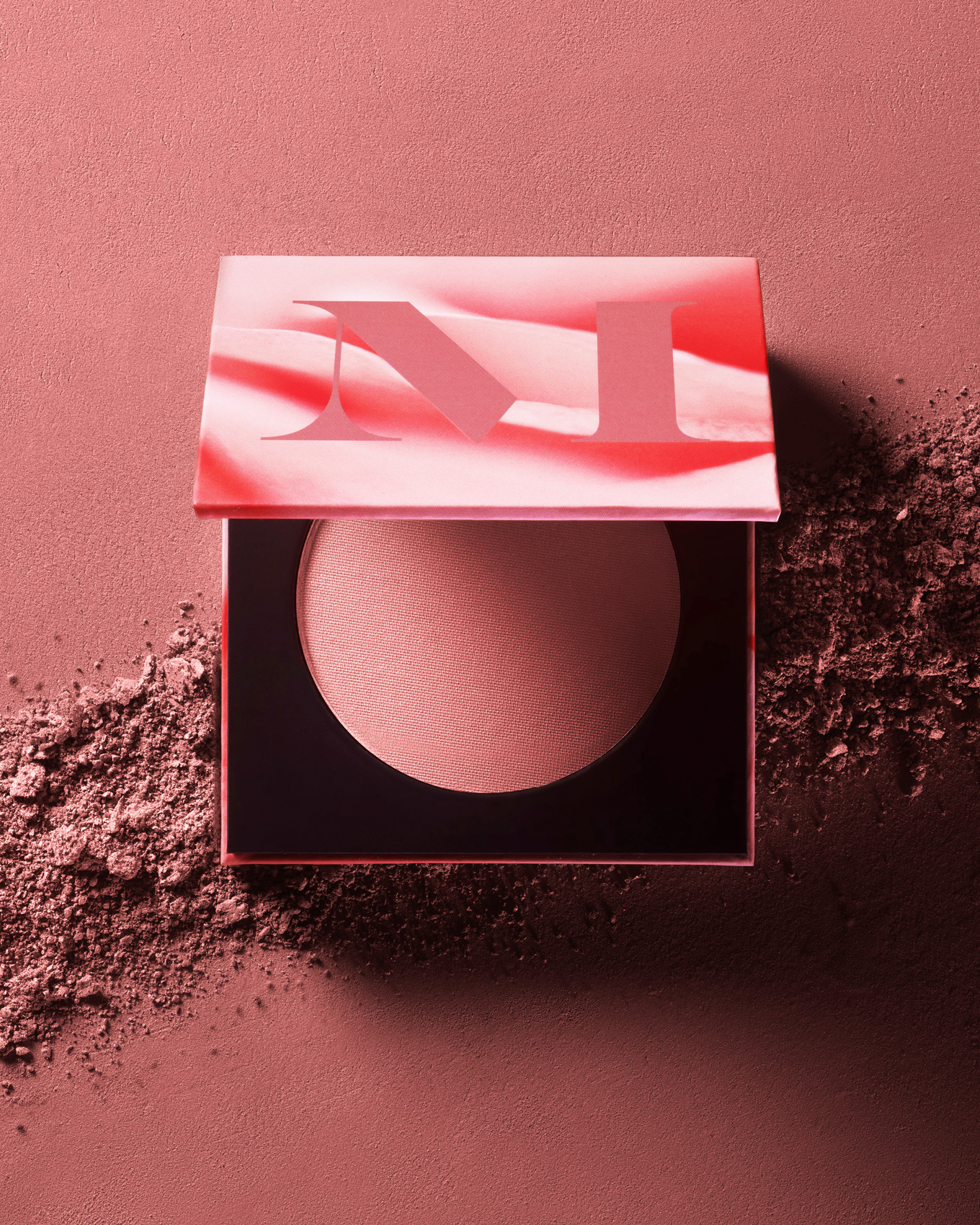 06_MakingYouBlush_BlushPowder_Stylized_NudePursued_FOCUSED_VERS2